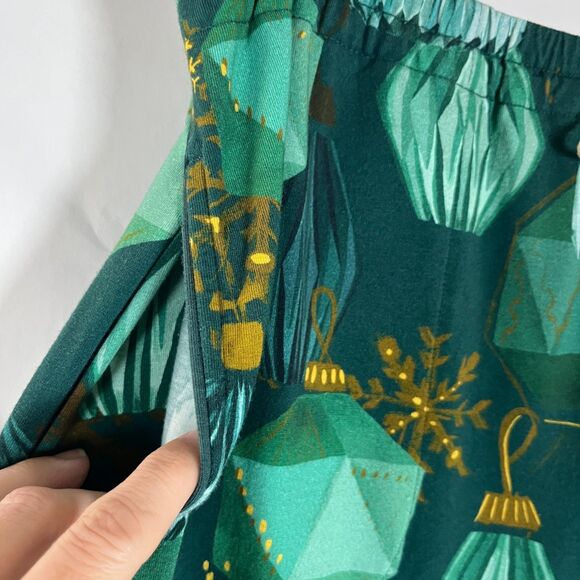 Soma Embraceable Pajamas Large Christmas Ornaments Holiday Winter Green Gold - Picture 13 of 15